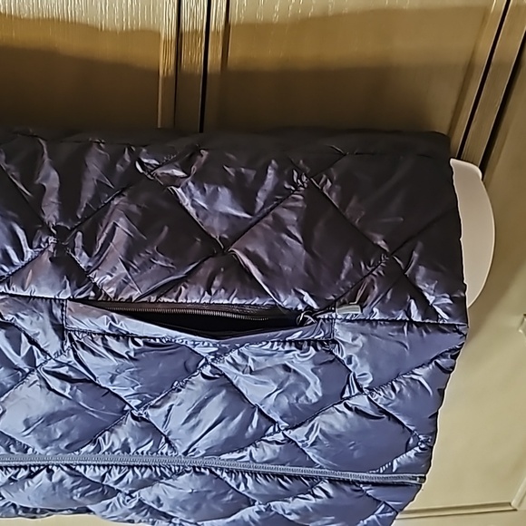 Gerry Reversible Puffer Vest - Picture 6 of 14